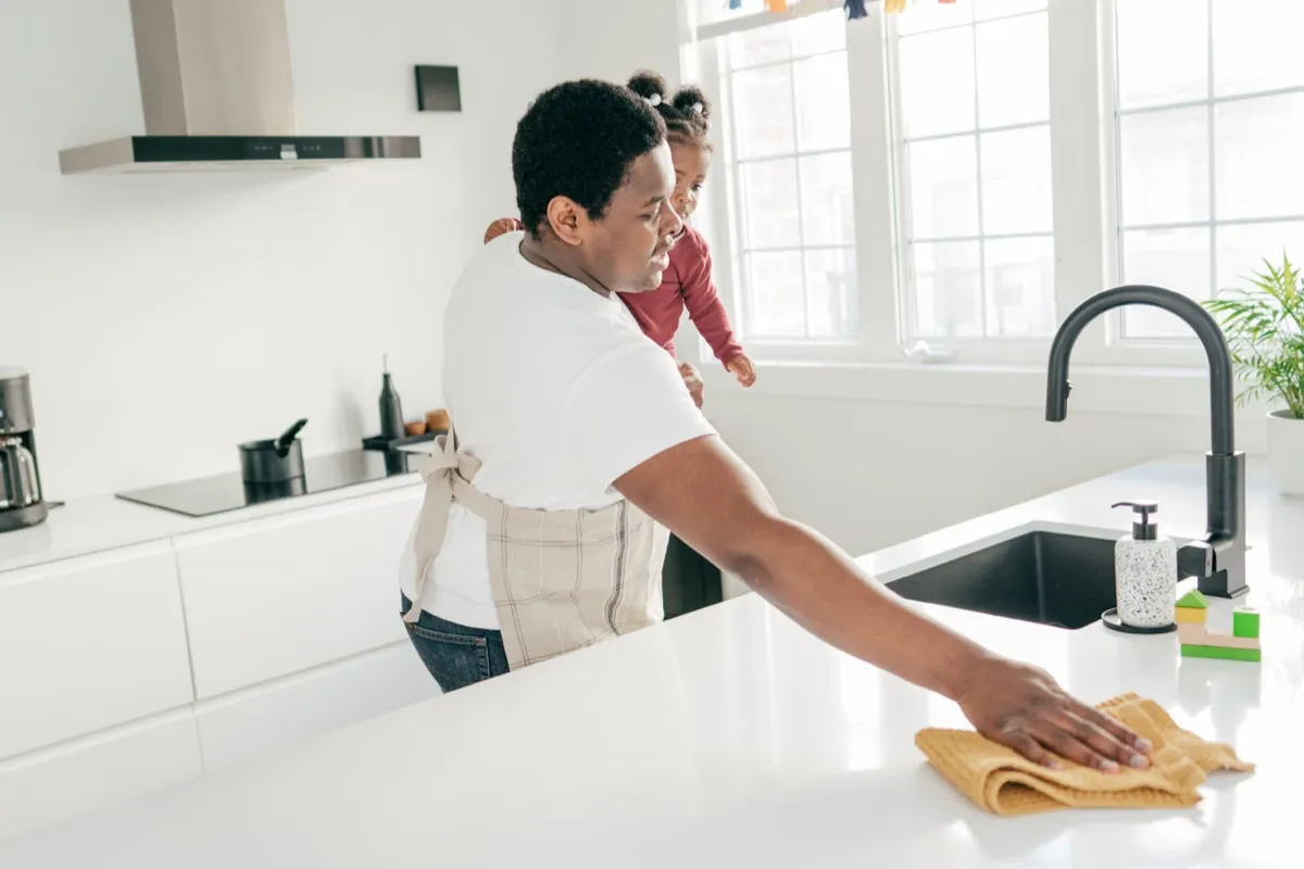 Mutfak Tezgahı Temizliği ve Hijyen Önerileri